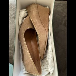 Donald J Pliner wedge shoes